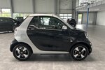 Smart ForTwo EQ CABRIO EXCLUSIVE-22KW-RÜCKFAHRKAMERA! 13.660 km 18.399 € Groß-Umstadt 64823