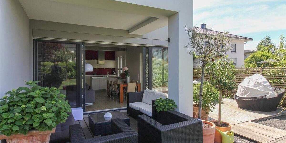 Repräsentatives Einfamilienhaus in exklusiver Lage von Potsdam-Bornstedt 5 zimmer