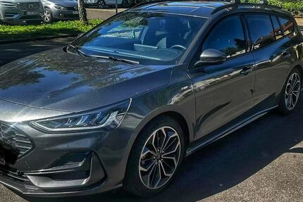 Ford Focus 32.000 km 20.990 &euro; Reinsfeld 54421