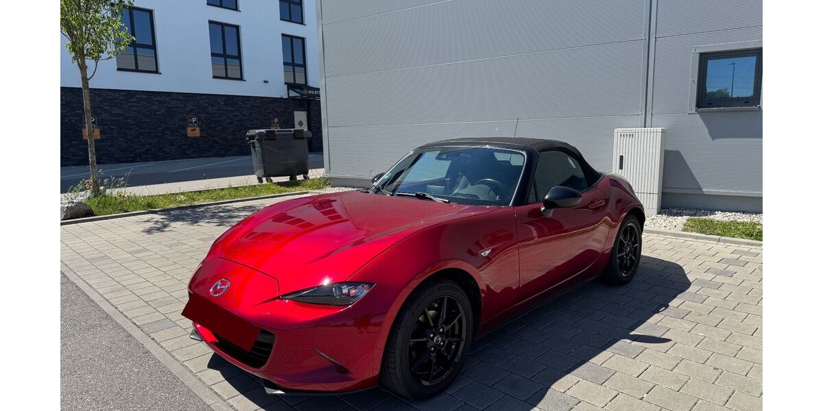 Mazda MX-5 61.000 km 19.850 &euro; München 81671