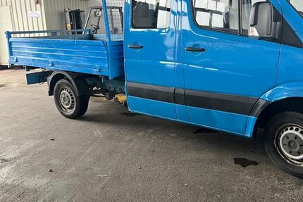 Mercedes-Benz Sprinter 224.000 km 8.700 &euro; Edingen-Neckarhausen 68535