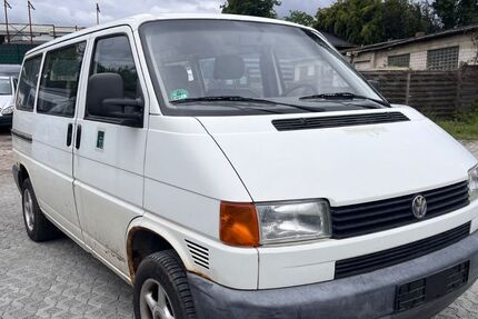 VW T4 Caravelle 212.059 km 3.490 &euro; Berlin 14167