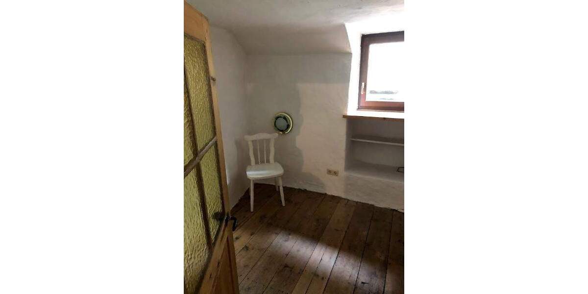 Reihenmittelhaus Neuerburg - 4 Zimmer, 92 m&sup2;, 72.000&euro; | Angebot:24874440