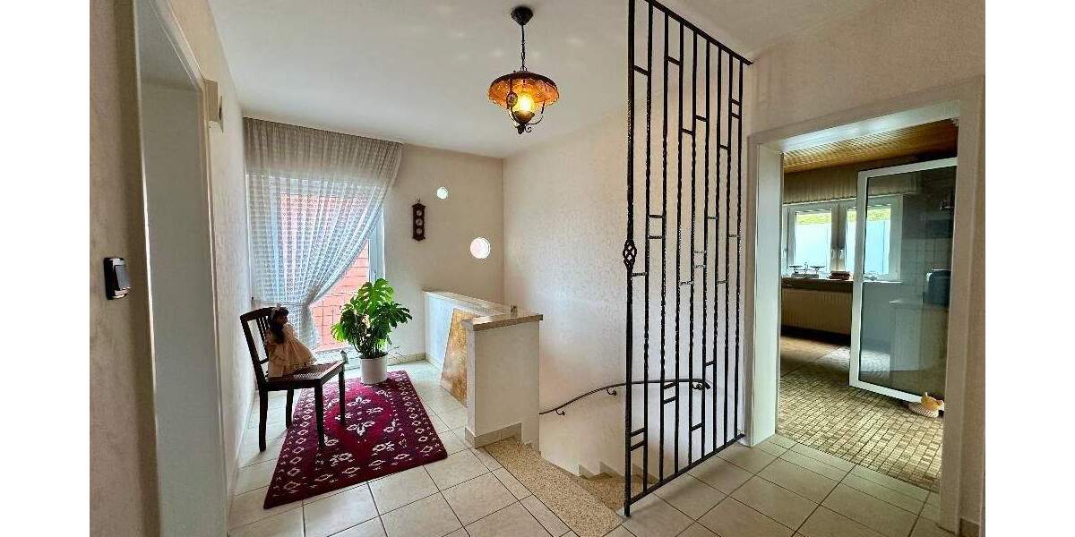 Einfamilienhaus Waldfischbach - 5 Zimmer, 151 m&sup2;, 219.000&euro; | Angebot:25802498