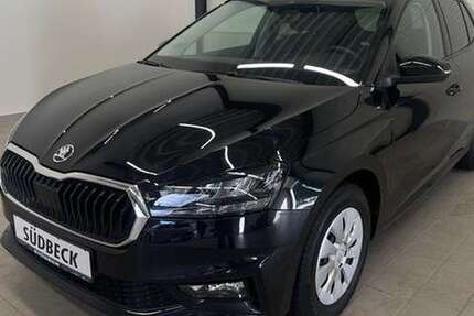 Skoda Fabia 37.580 km 16.480 &euro; Cloppenburg 49661