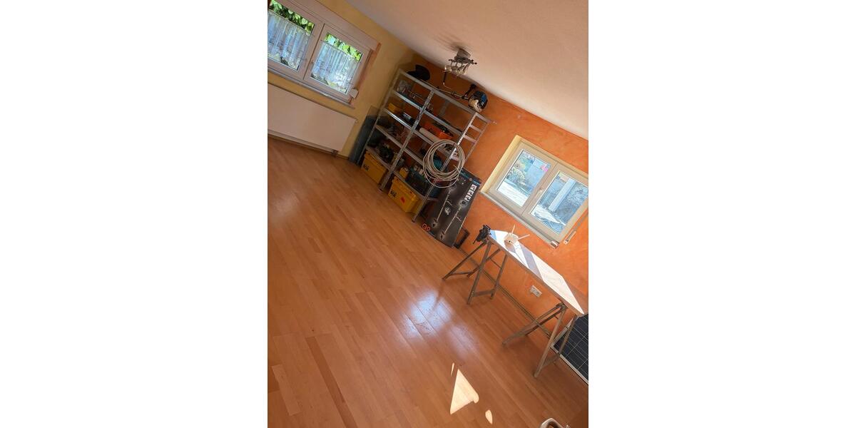 Einfamilienhaus Siegbach - 5 Zimmer, 124 m&sup2;, 1.165&euro; | Angebot:25170402