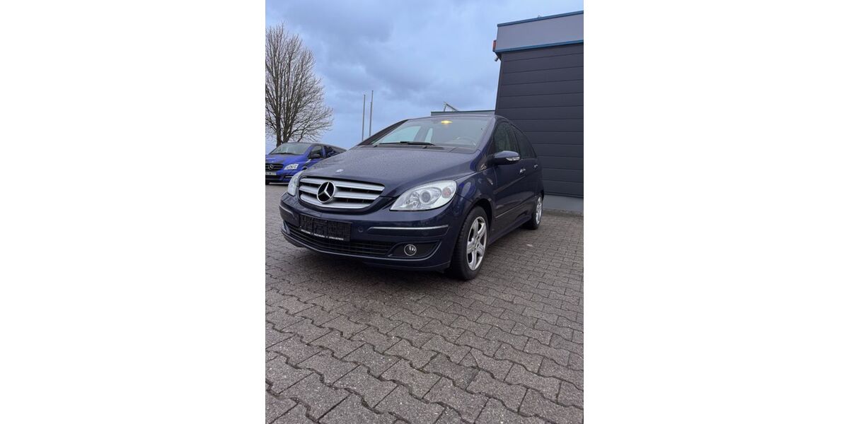 Mercedes-Benz B 200 137.000 km 5.999 &euro; Ilshofen 74532