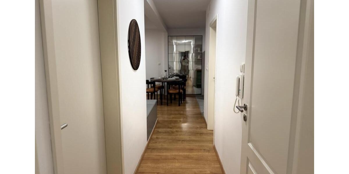 Dachgeschoßwohnung Frankfurt am Main Nied - 3 Zimmer, 62 m&sup2;, 1.650&euro; | Angebot:26596238