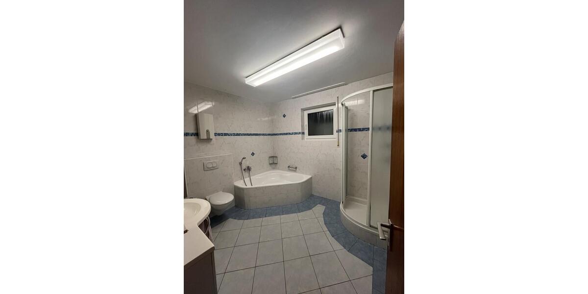 Erdgeschoßwohnung Pelm - 3 Zimmer, 100 m&sup2;, 650&euro; | Angebot:26446245