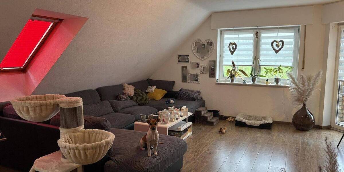 Etagenwohnung Moers Kapellen-Mitte - 3 Zimmer, 110 m&sup2;, 289.000&euro; | Angebot:26092484