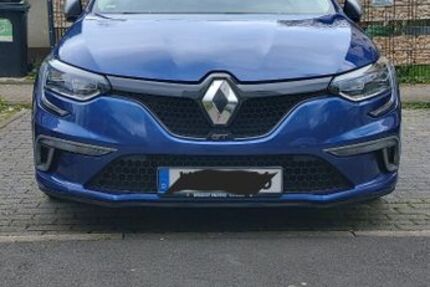 Renault Megane 145.000 km 15.799 &euro; Wiesbaden 65197