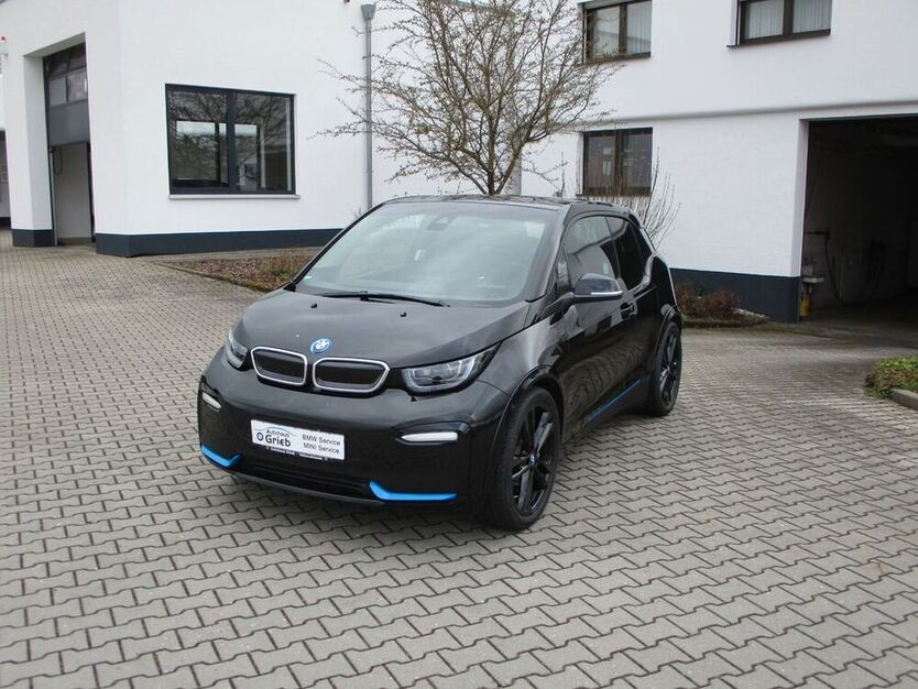 i3