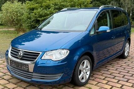 VW Touran 227.000 km 4.999 &euro; Königstein 01824