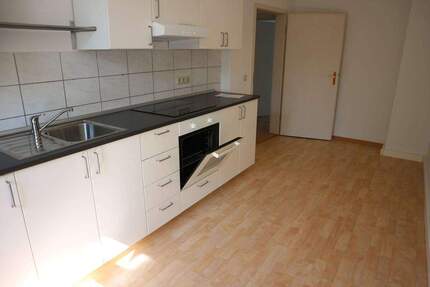 Zimmer Chemnitz Lutherviertel - 2 Zimmer, 64 m&sup2;, 315&euro; | Angebot:25997353
