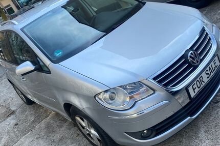 VW Touran 214.000 km 1.999 &euro; München 80798