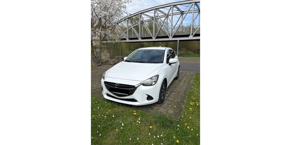 Mazda 2 95.059 km 7.800 &euro; Dorndorf-Steudnitz 07774
