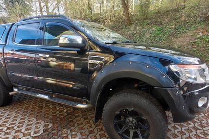 Ford Ranger 173.000 km 16.900 &euro; Rosenheim 83022