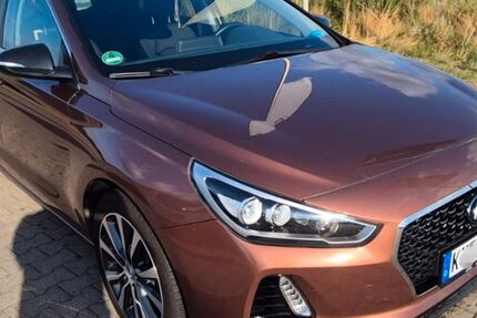 Hyundai i30 75.000 km 13.000 &euro; KÖTHEN 06366
