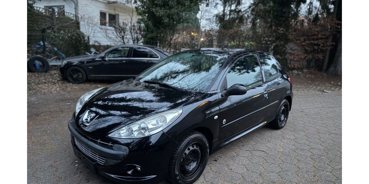 Peugeot 206 98.000 km 1.499 &euro; Hamburg 22525