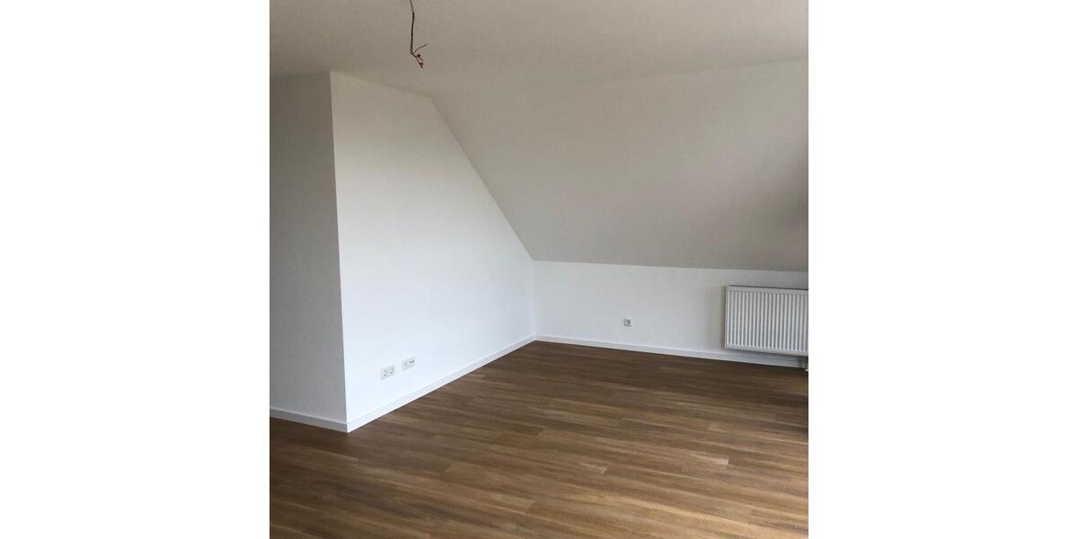 Dachgeschoßwohnung Aachen Eilendorf - 1 Zimmer, 34 m&sup2;, 135.000&euro; | Angebot:24655032
