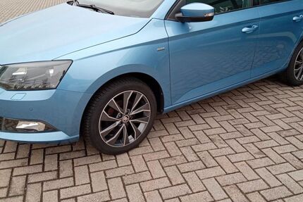 Skoda Fabia 119.700 km 9.990 &euro; Sömmerda 99610