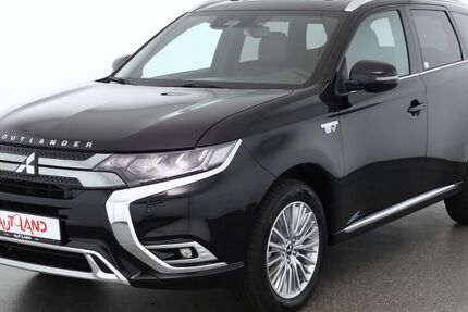 Mitsubishi Outlander 68.865 km 24.490 &euro; Hamburg 22761