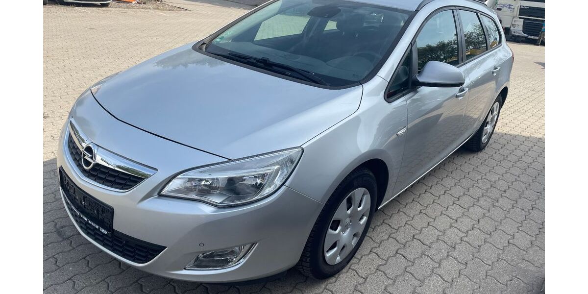 Opel Astra 218.399 km 2.690 € Erfurt-Urbich 99098