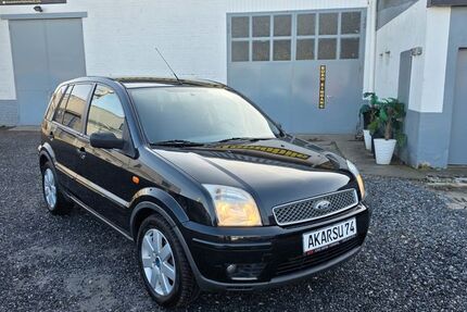 Ford Fusion 206.000 km 2.950 &euro; Übach-Palenberg bei Aachen 52531