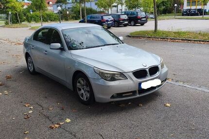 BMW 525