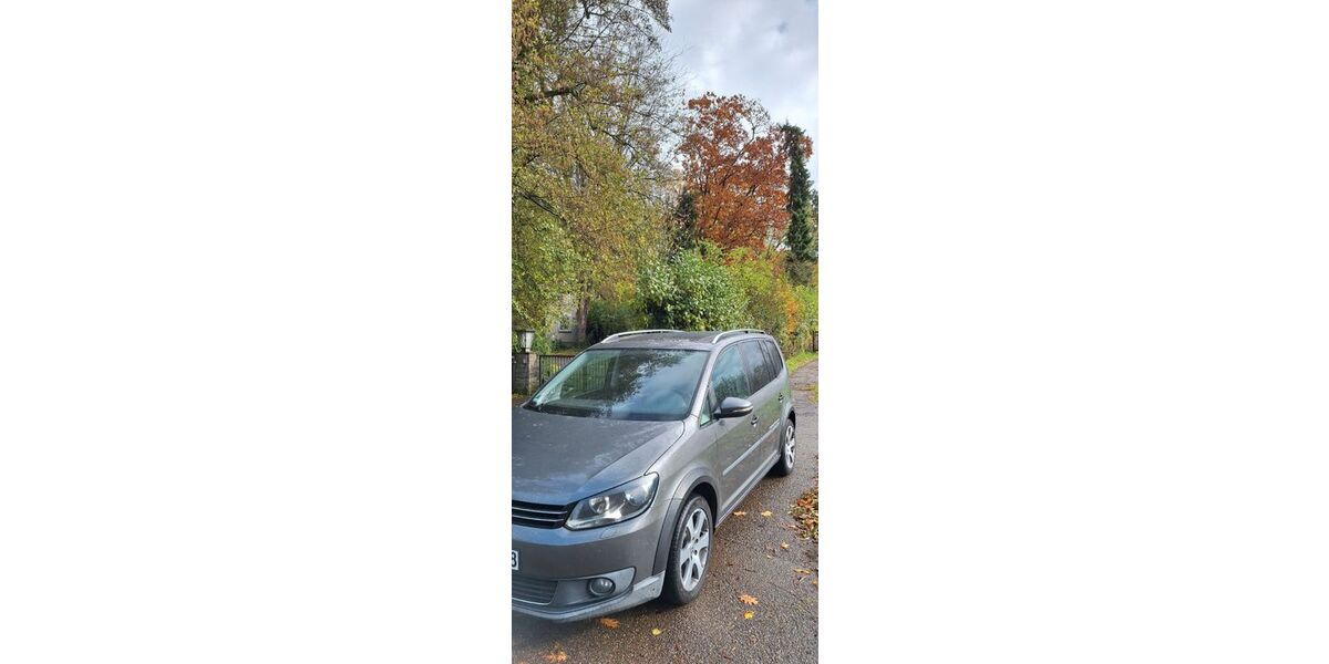 VW Touran 176.000 km 11.999 &euro; Bad Mingolsheim 76669