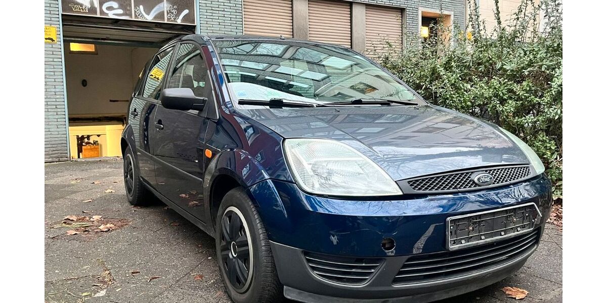 Ford Fiesta 109.650 km 1.450 &euro; Düsseldorf 40227