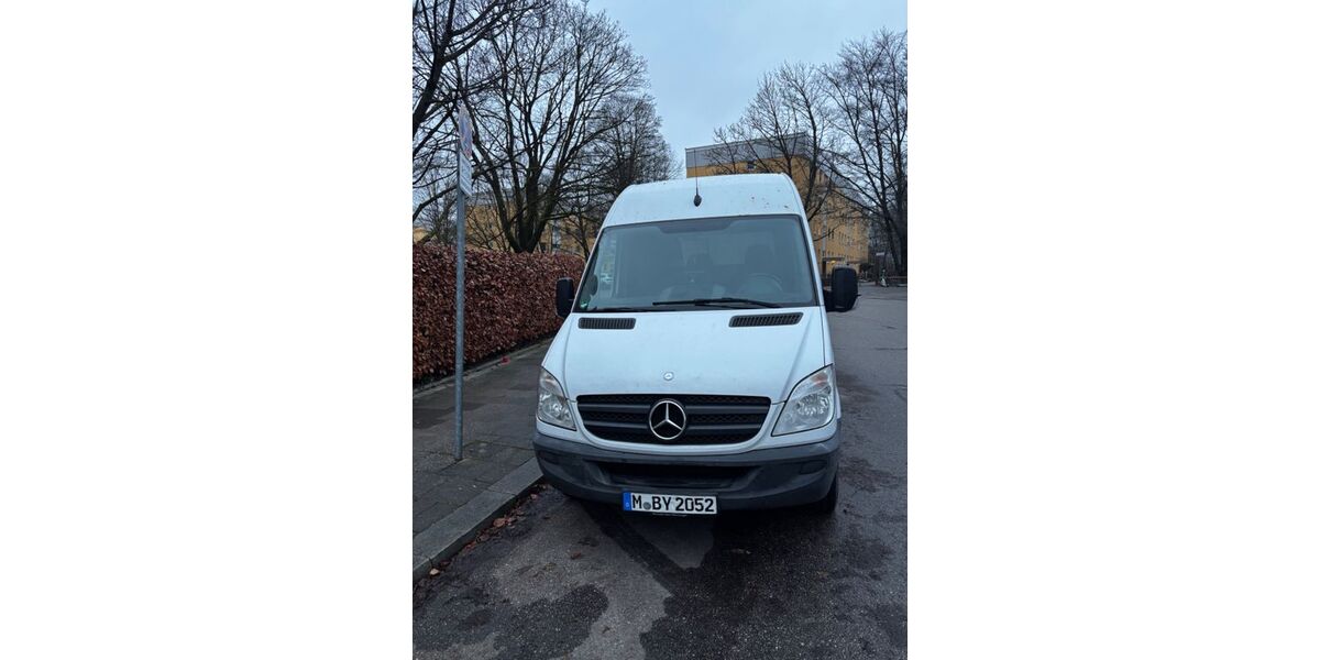 Mercedes-Benz Sprinter 279.444 km 7.500 &euro; München 81925