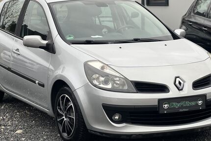 Renault Clio 125.350 km 4.600 € Rellingen 25462