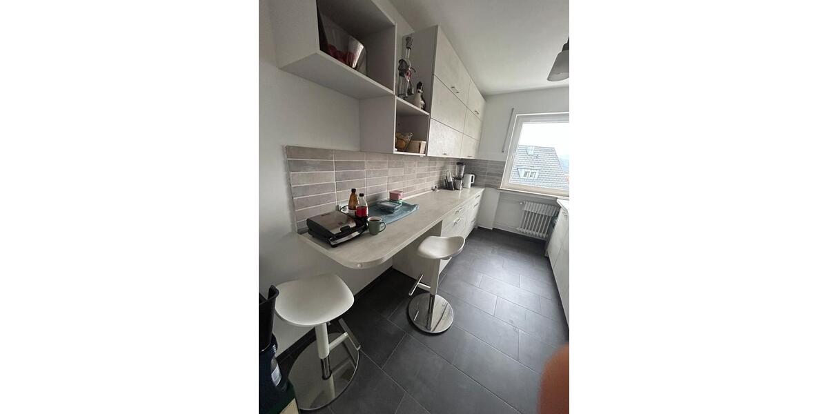 Etagenwohnung Siegen - 3 Zimmer, 100 m&sup2;, 1.230&euro; | Angebot:26413924
