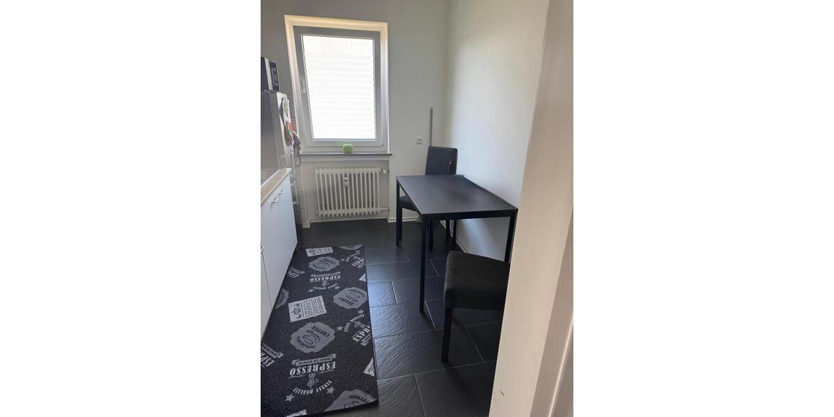 Etagenwohnung Sontra - 2 Zimmer, 75 m&sup2;, 450&euro; | Angebot:26225874