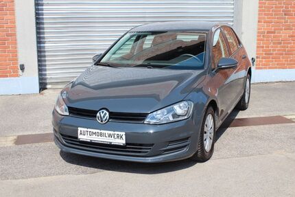 VW Golf 49.865 km 10.590 &euro; Düren 52353