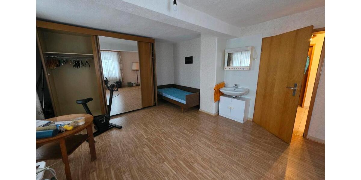 Einfamilienhaus Gladenbach - 250.000&euro; | Angebot:26874833