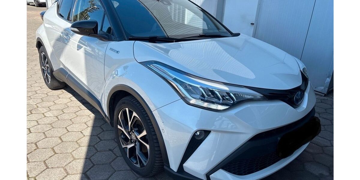 Toyota C-HR 89.417 km 19.100 &euro; Stuttgart, 70188