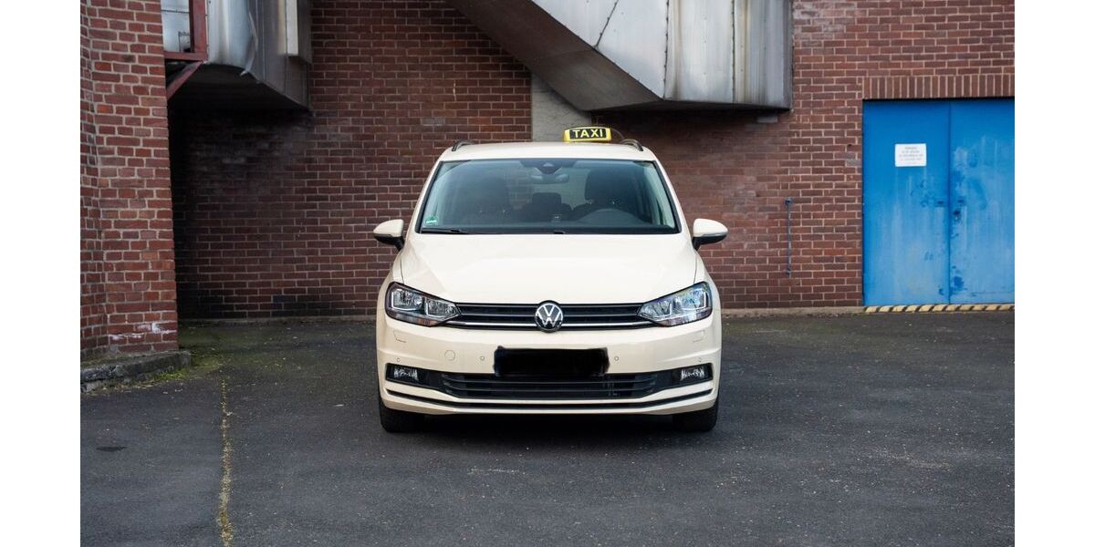 VW Touran 49.600 km 24.850 &euro; Wuppertal 42283
