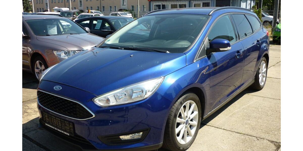 Ford Focus 98.000 km 8.500 &euro; Gera 07548