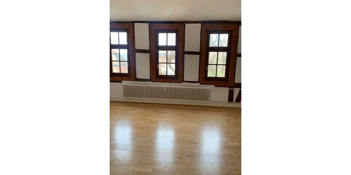 Etagenwohnung Gelnhausen - 4 Zimmer, 120 m&sup2;, 890&euro; | Angebot:25586481