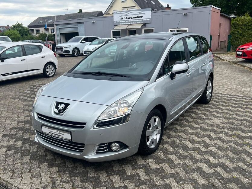 Peugeot 5008 150.000 km 5.990 € Paderborn 33102
