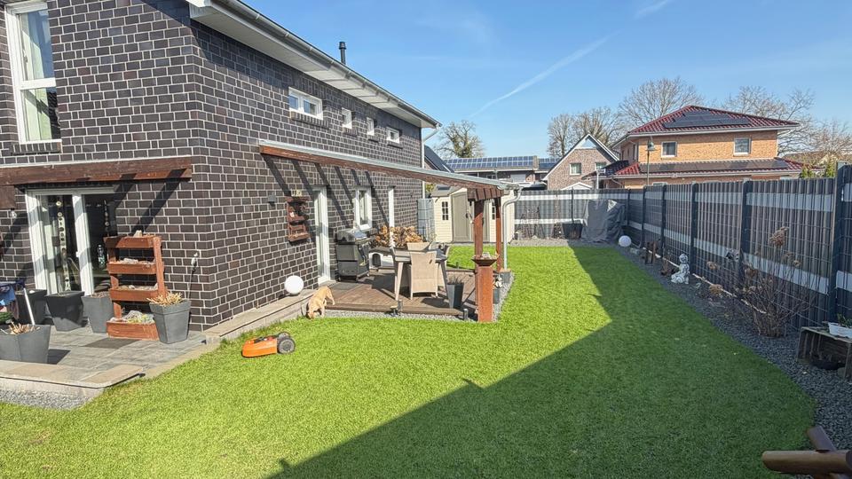 Einfamilienhaus Wiefelstede - 5 Zimmer, 136 m&sup2;, 555.000&euro; | Angebot:25431041