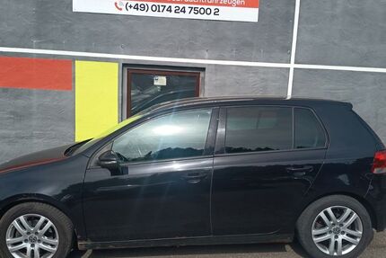 VW Golf 118.000 km 3.900 &euro; Villingen-Schwenningen 78052