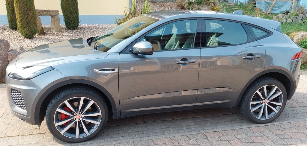 Jaguar E-Pace 54.000 km 20.990 &euro; Lambrecht 67466