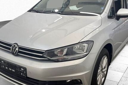 VW Touran 108.311 km 21.990 &euro; Sandkrug 26209