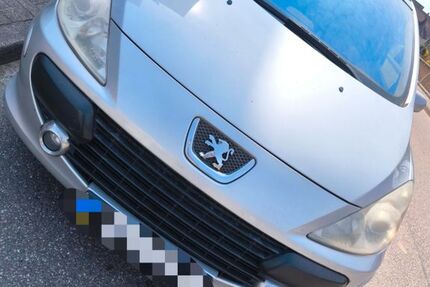 Peugeot 307 124.000 km 3.000 &euro; Oberharmersbach 77784
