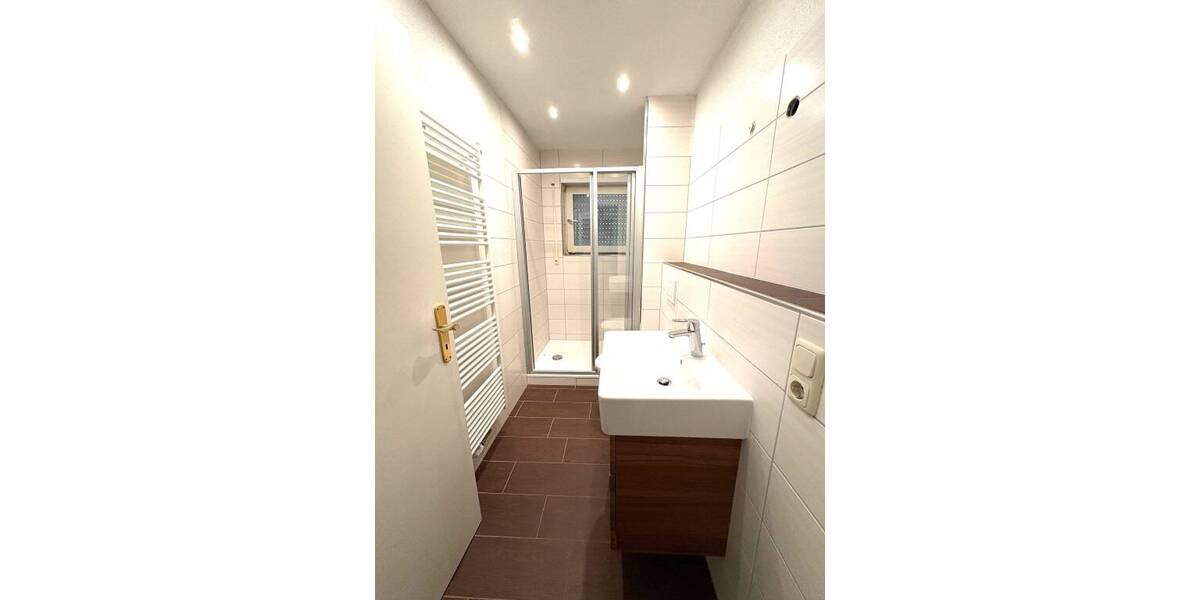 Einfamilienhaus Künzell - 1 Zimmer, 271 m&sup2;, 675.000&euro; | Angebot:25984441