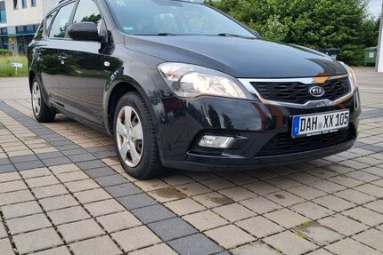 Kia ceed / Ceed 150.000 km 1.200 &euro; Dachau 85221