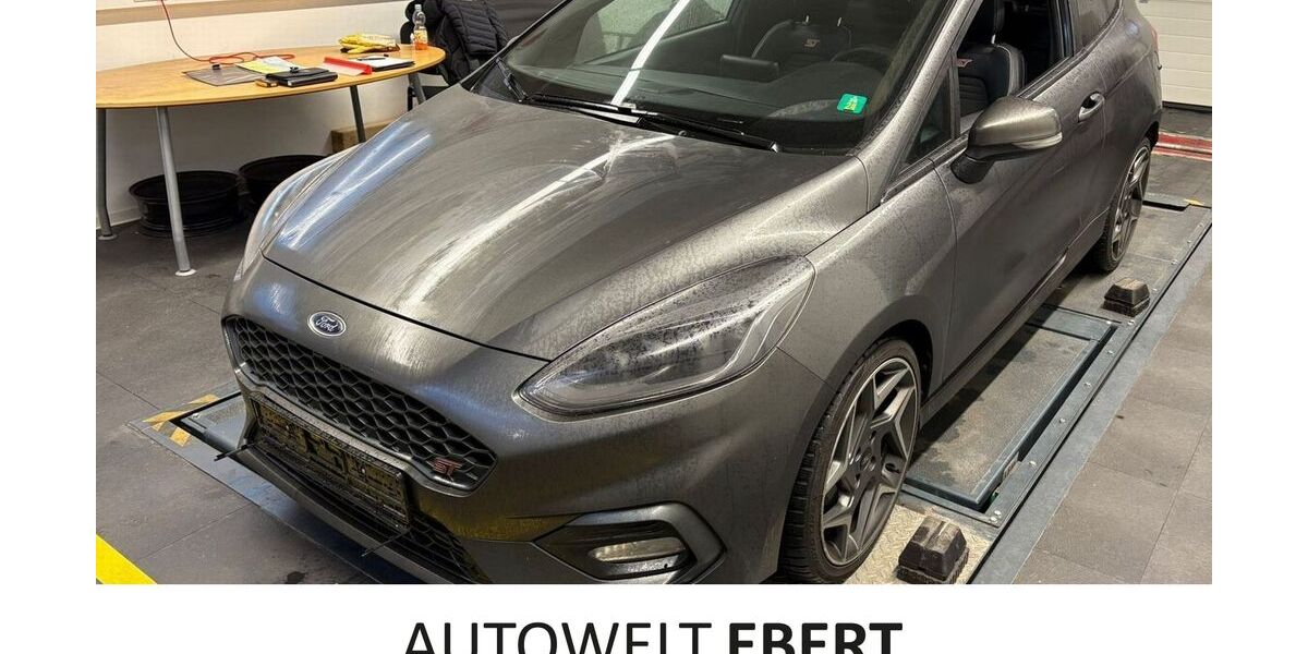 Ford Fiesta 99.500 km 14.890 &euro; Bensheim 64625